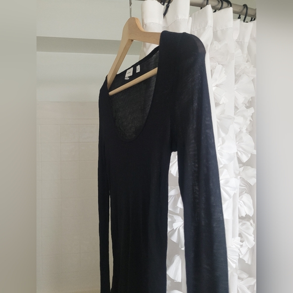 the basic longsleeve - Picture 2 of 5